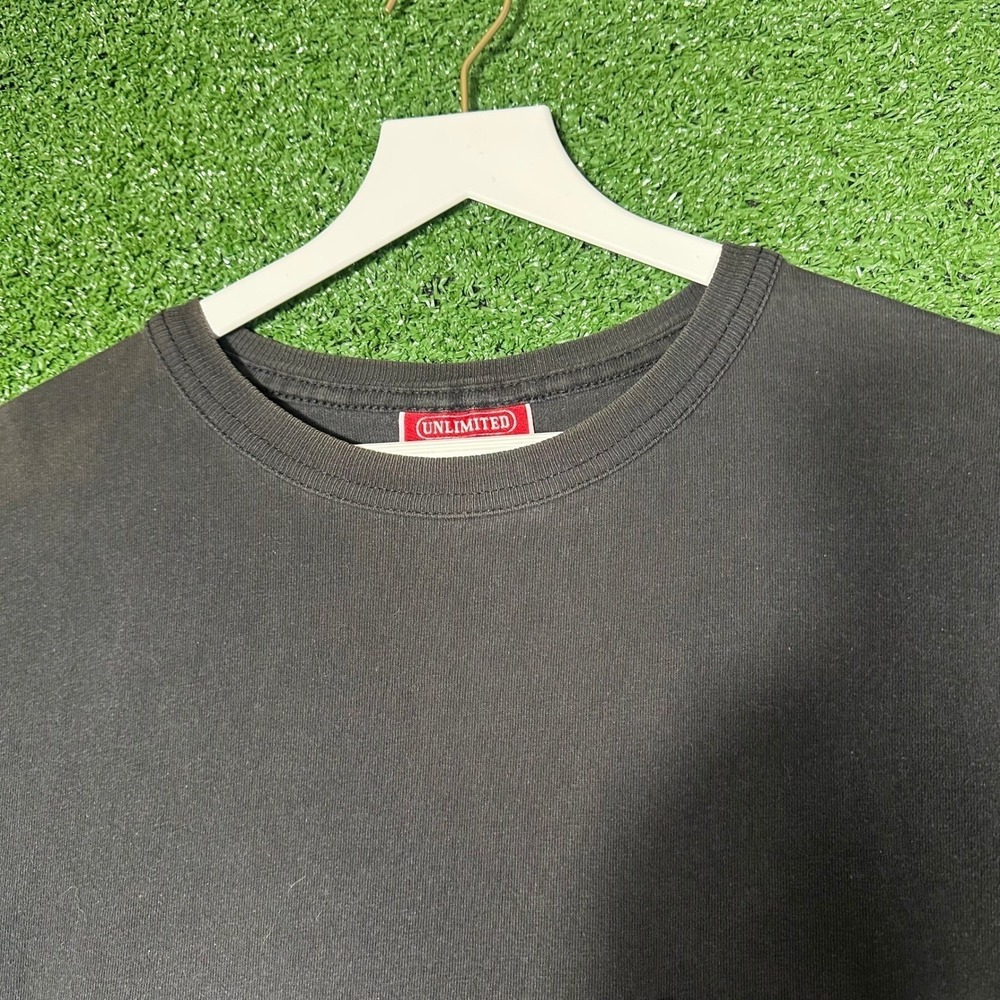 Vintage Marlboro Unlimited Lizard Shirt Mens XL Black Graphic Pocket Tee 90s USA - Picture 9 of 16